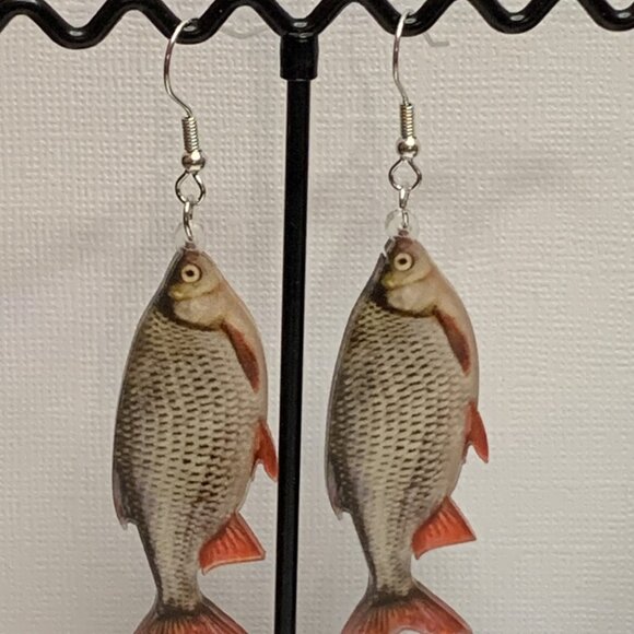 Fish Earring, Fishing Jewelry, Silly Animal Earring, Novelty Earring, Gift Idea - Picture 8 of 8
